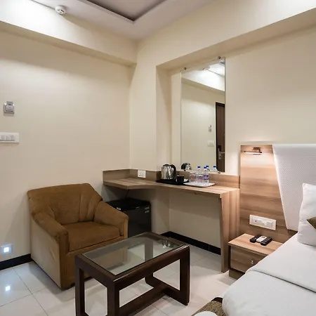 Hotel Avon Ruby Dadar 3*