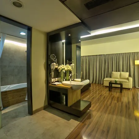 Goldfinch 4* Mumbai