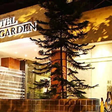 Bloom - Juhu Hotel 4*