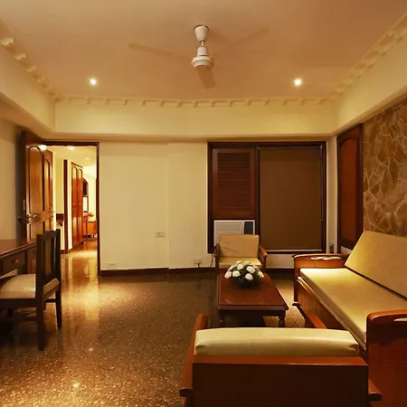 Hotel Bloom - Juhu Mumbai