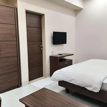 Pals Hotel Mumbai