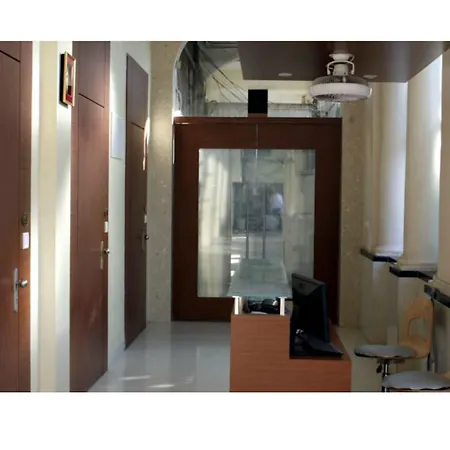 Hotel Elphinstone