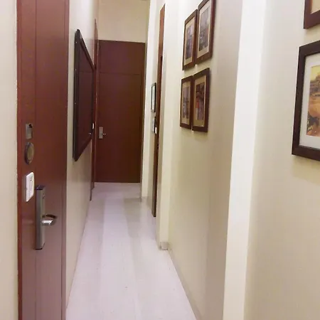Elphinstone Hotel