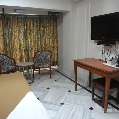 Royal Park Dockyard Hotel