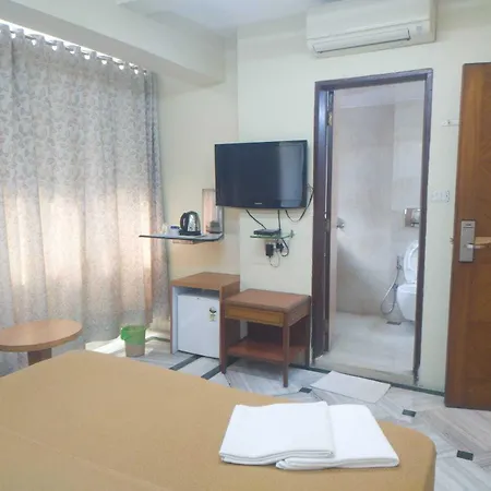 Royal Park Dockyard Hotel