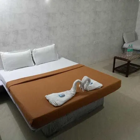 Skyway Apartment