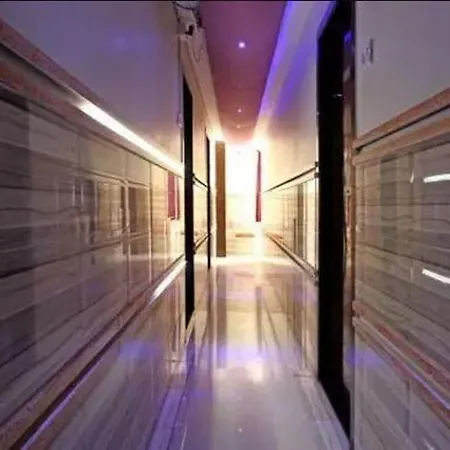 Skyway Apartment