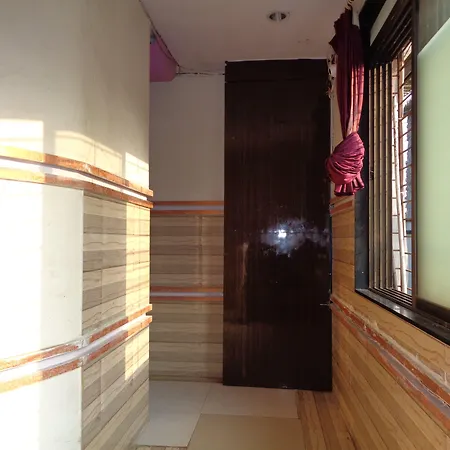 Apartment Skyway *