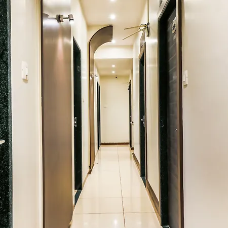 Fabhotel Adore Hotel 3*
