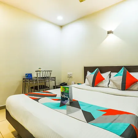 Fabhotel Adore 3*