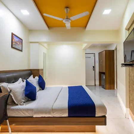 Hotel Jodiya - Near Cst Hotel