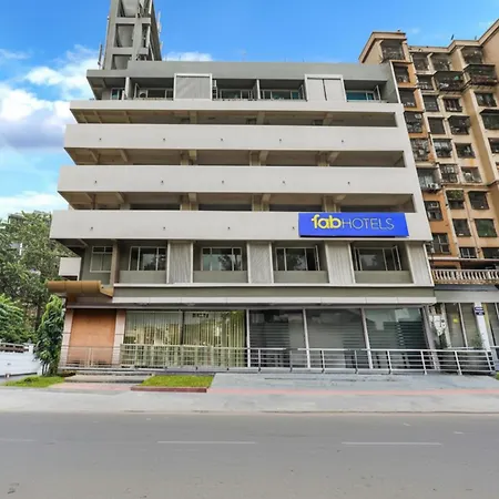 Fabhotel Liwa International - Nr International Airport Mumbai