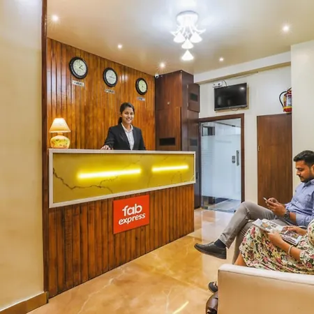 Fabhotel Liwa International - Nr International Airport Hotel Mumbai