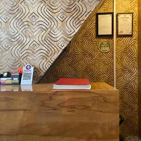 Pg Mahira Hotel