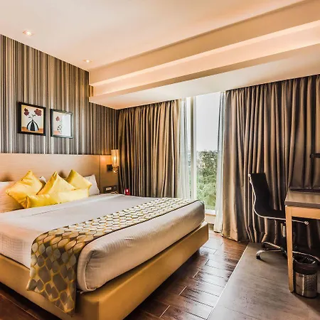 Landmark Residency Hotel 3*