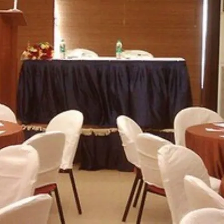 Hotel Hiltop Mumbai