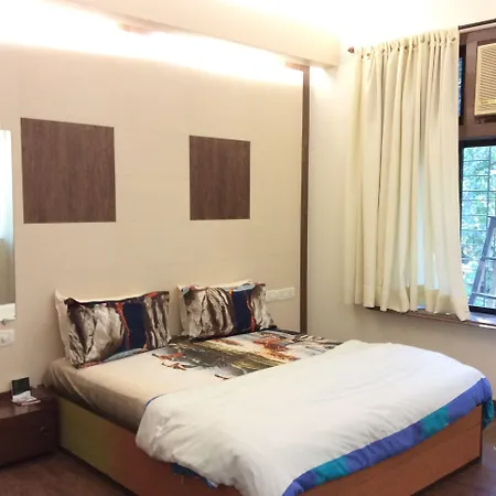Homestay In Centre Mumbai