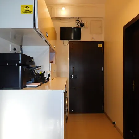 Homestay In Centre Mumbai