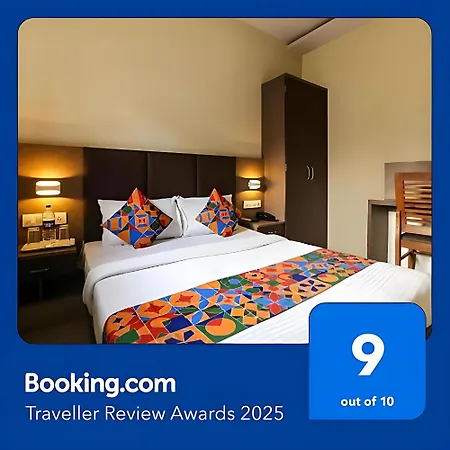 Glitz West - Nr International Airport T2 Guest house 2*