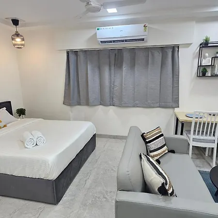 Lite - Khar West