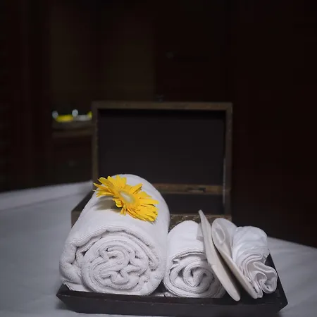 Hotel Niranta Airport Transit & Lounge Terminal 2 Arrivals/landside