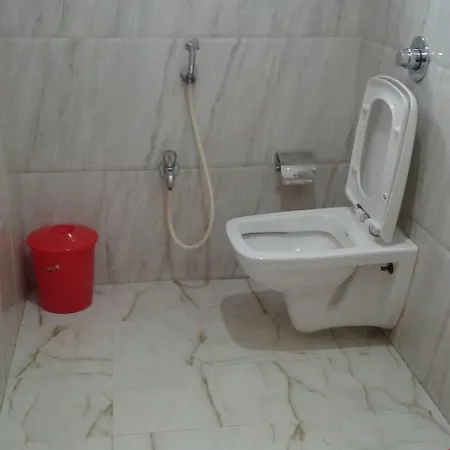 Q Deck 2* Mumbai