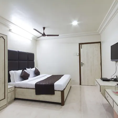 Oyo 935 Palkhee