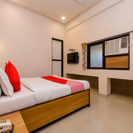 Oyo 935 Palkhee Mumbai