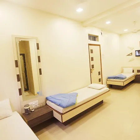 Hotel Al Moazin