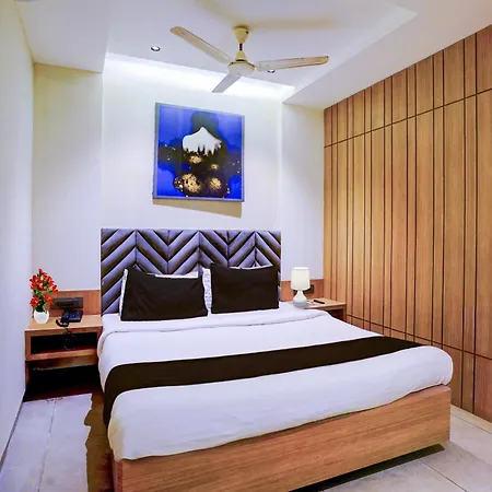 Super Townhouse Oak New Nashik Highway Kalyan Bhiwandi Hotel Mumbai