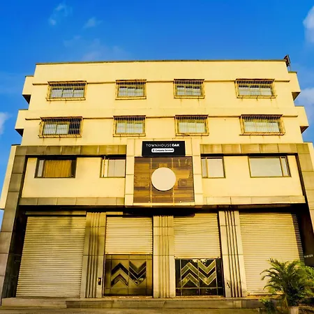 Super Townhouse Oak New Nashik Highway Kalyan Bhiwandi Mumbai