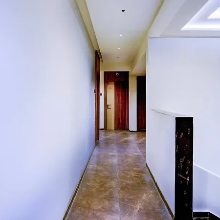 Hotel Super Townhouse Oak New Nashik Highway Kalyan Bhiwandi 4*