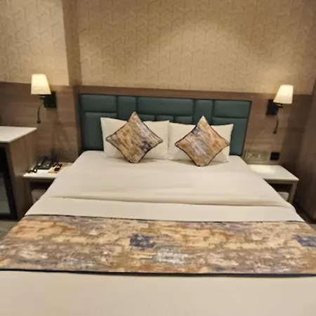Hotel Dream Residency Pvt Ltd 3*