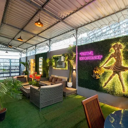 Hilltop Hideaway Party Friendly 4bhk Pool By Spacez Villa