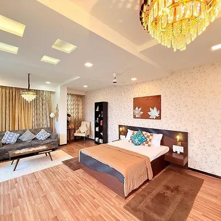 Hilltop Hideaway Party Friendly 4bhk Pool By Spacez Villa *