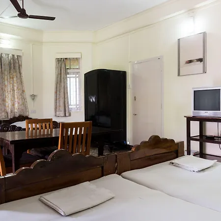 Bed & Breakfast Bentleys Hotel Mumbai