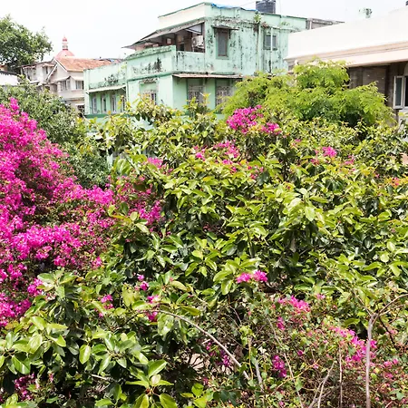 Bentleys Hotel Bed & Breakfast 3*