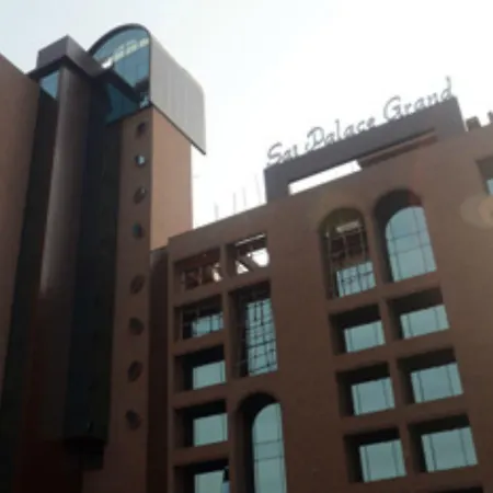 Sai Palace Grand, Malad Hotel