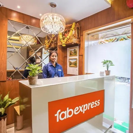 Fabexpress Marol Metro - Nr International Airport 3*