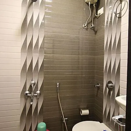 Oc Residency Hotel *
