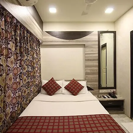 Hotel Oc Residency *