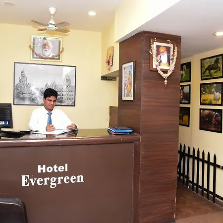 Hotel Evergreen