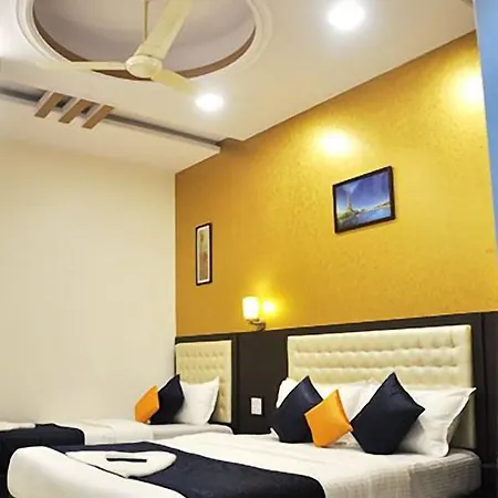 Aksa Powai *
