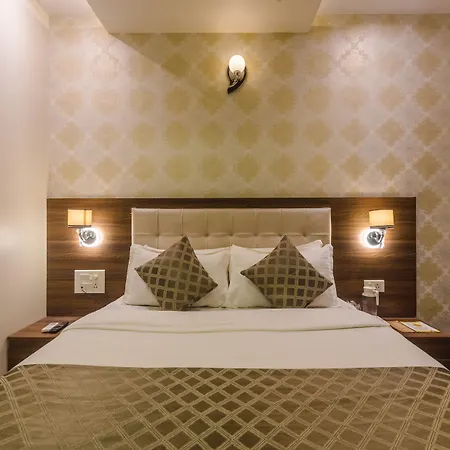 Liberty Plaza Hotel