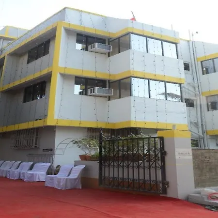 Nishita Annexe Hotel Mumbai