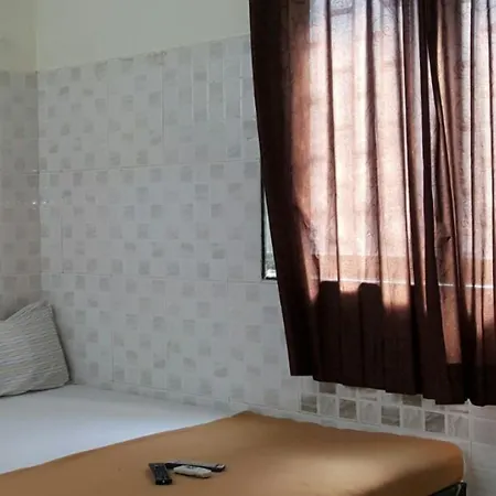 Hotel Al Mehraj Hotel