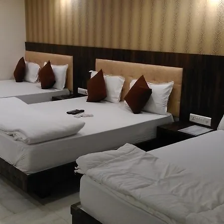 Pearl View 3*