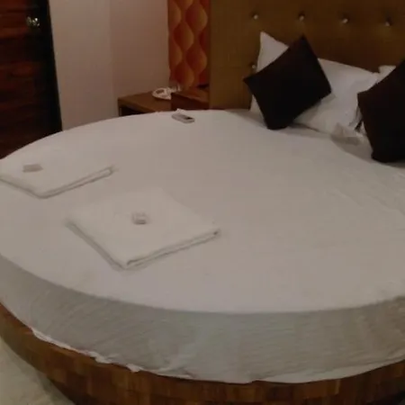 Hotel Pearl View 3*