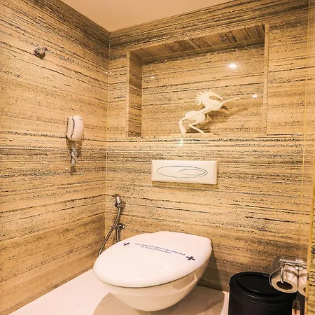 The Empresa Hotel 4*