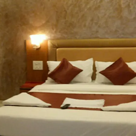 Hotel Flagship 83490 Hotel Bently Palace 3*